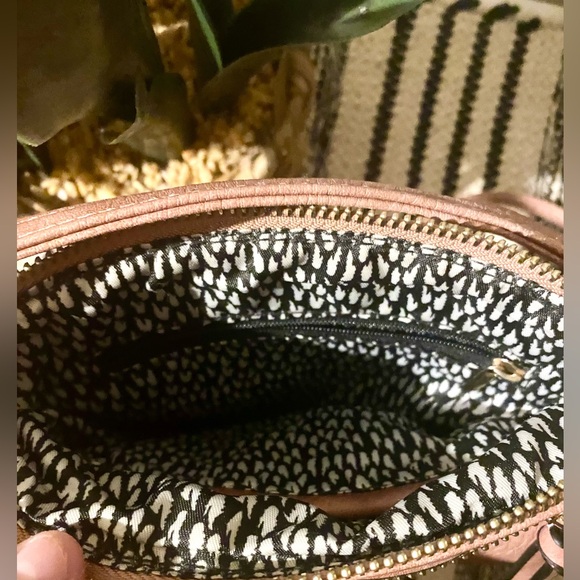 Mauve Faux Leather Mini Crossbody Bag w/ Wallet - Picture 5 of 16